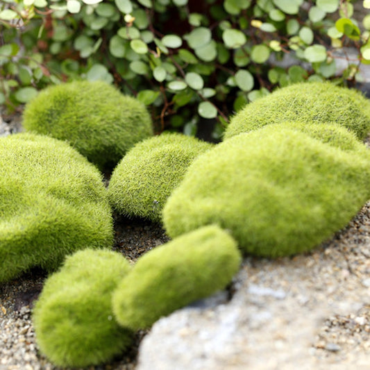 Versatile Artificial Green Moss for Decorating and Crafting - Available in 13cm and 16cm Sizes