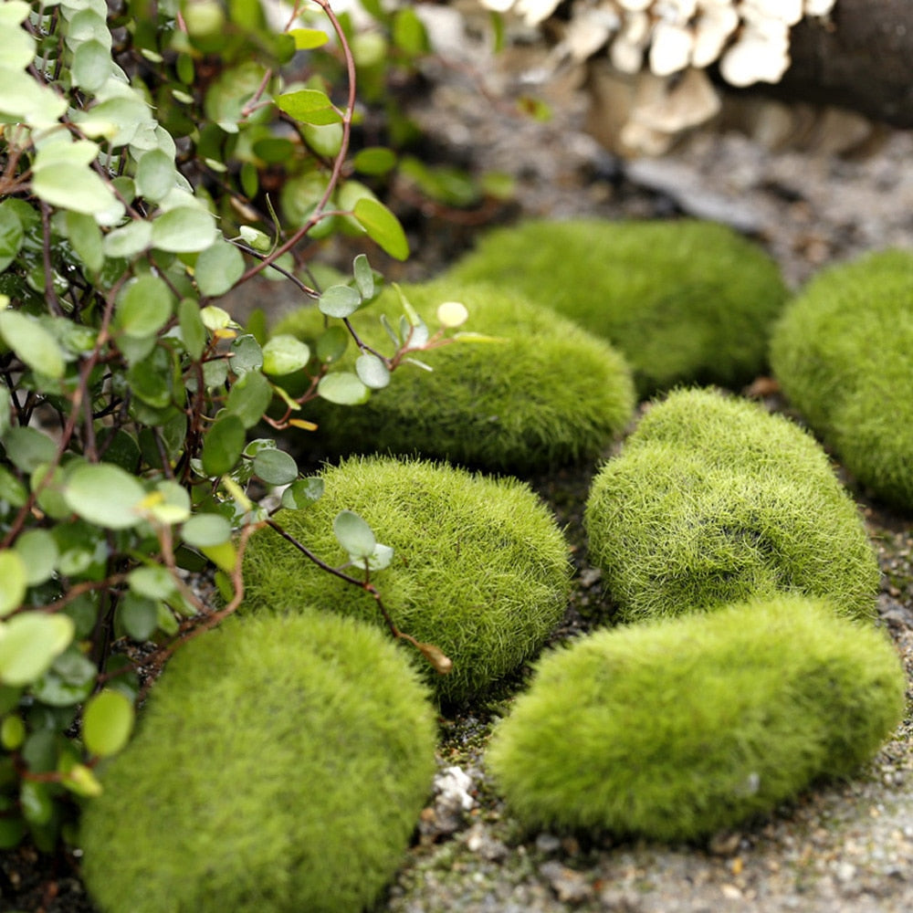 Versatile Artificial Green Moss for Decorating and Crafting - Available in 13cm and 16cm Sizes